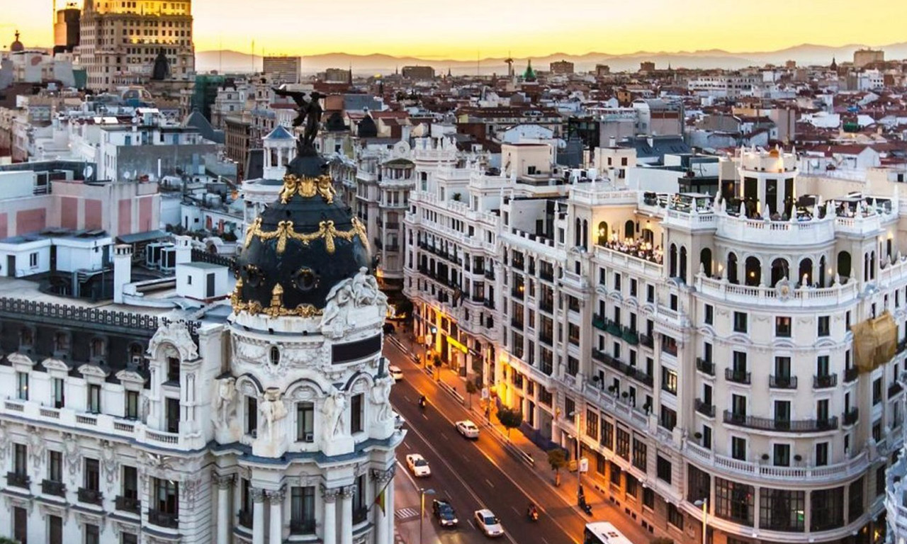 Секторът на жилищните имоти в Испания вече е надхвърлил стойностите за 2016 г.: от началото на 2017 година инвестициите вече надвишават отметката от €1,188 млрд., докато за цялата изминала година този показател беше €802 млн.